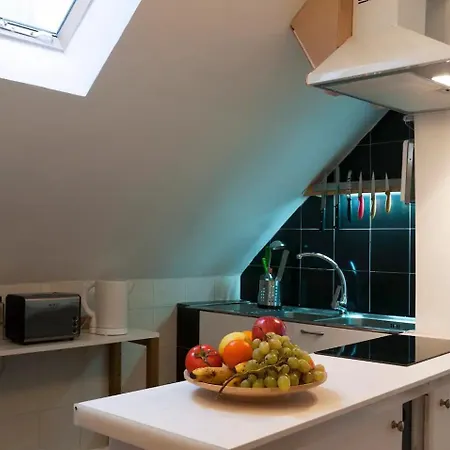 Whome Sol D'alfama Appartamento